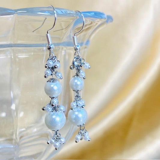 Silver Pearl Drop Earring