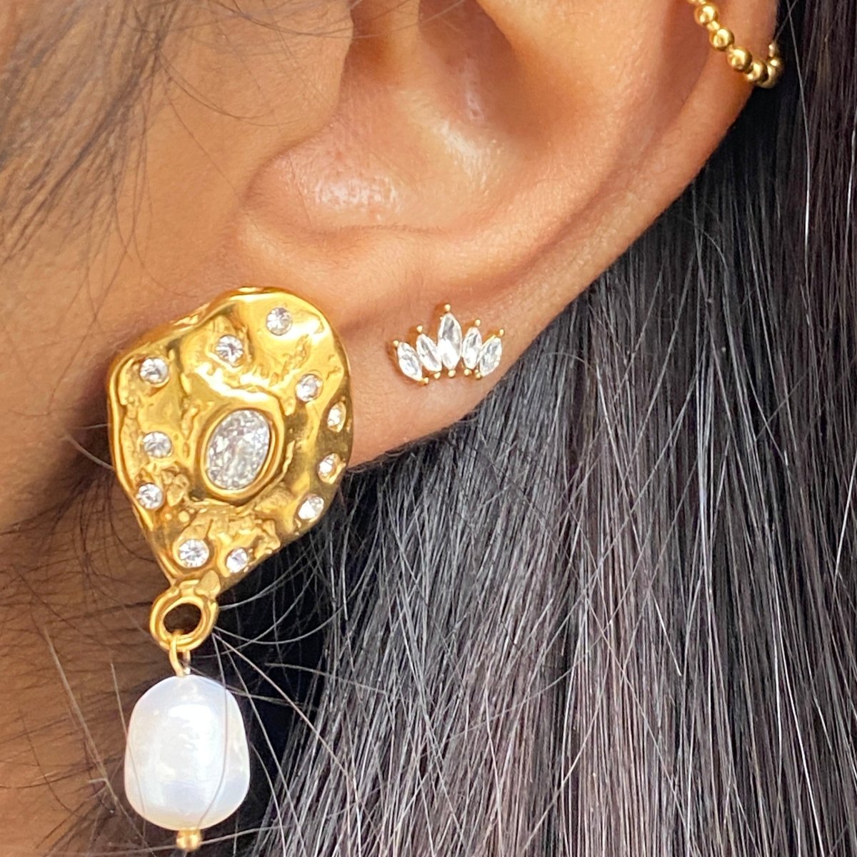 Kavya Pearl drop Earrings